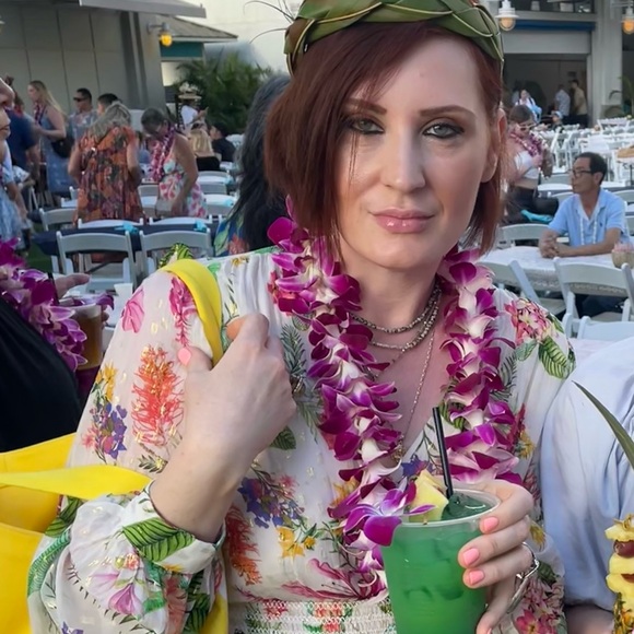 MADNAT  Closet - Picture 7 of 7